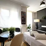 El Balconcillo, Elegante En El Centro *