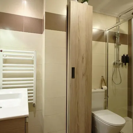 El Balconcillo - Elegante En El Centro - Grupo Querbes * خيخون